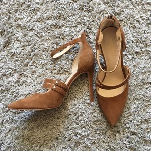 Nine West Cognac Heels